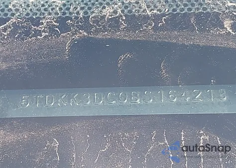 2011 Toyota Sienna Le V6 z USA, uszkodzony, nr VIN 5TDKK3DC0BS164213